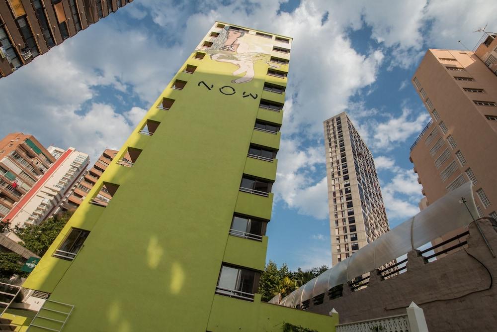 Now Benidorm Appartement Buitenkant foto
